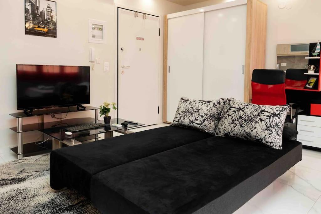 Luxury Studio In Downtown Солун Екстериор снимка