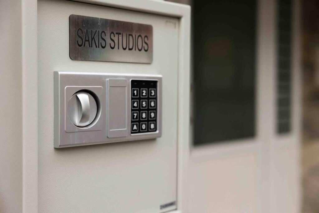 Luxury Studio In Downtown Солун Екстериор снимка