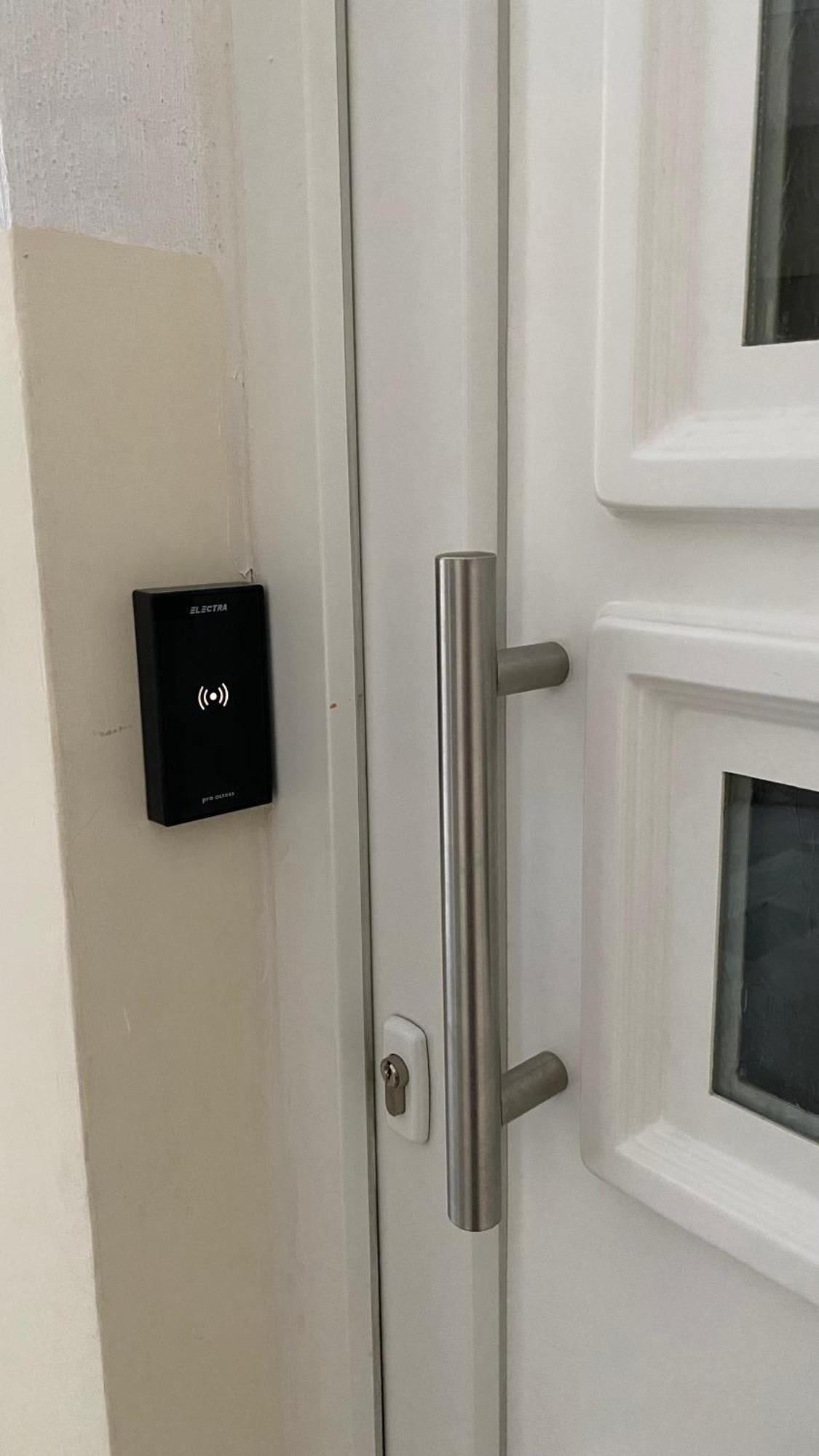 Luxury Studio In Downtown Солун Екстериор снимка